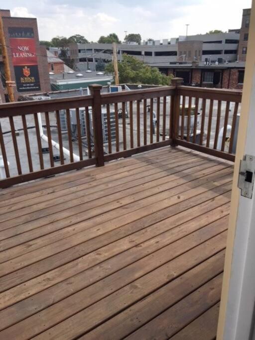 Luxury Three Story Apartment In Short North コロンバス エクステリア 写真